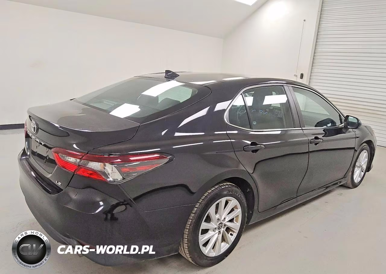 2022 Toyota Camry Le VIN:4T1C11AK3NU688197 - 3