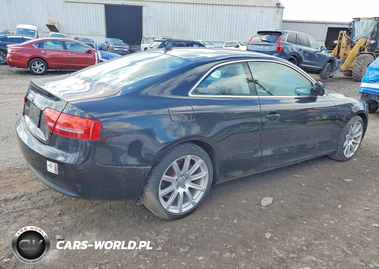 2011 Audi A5 Premium Plus VIN:WAULFAFR6BA008556 - 3