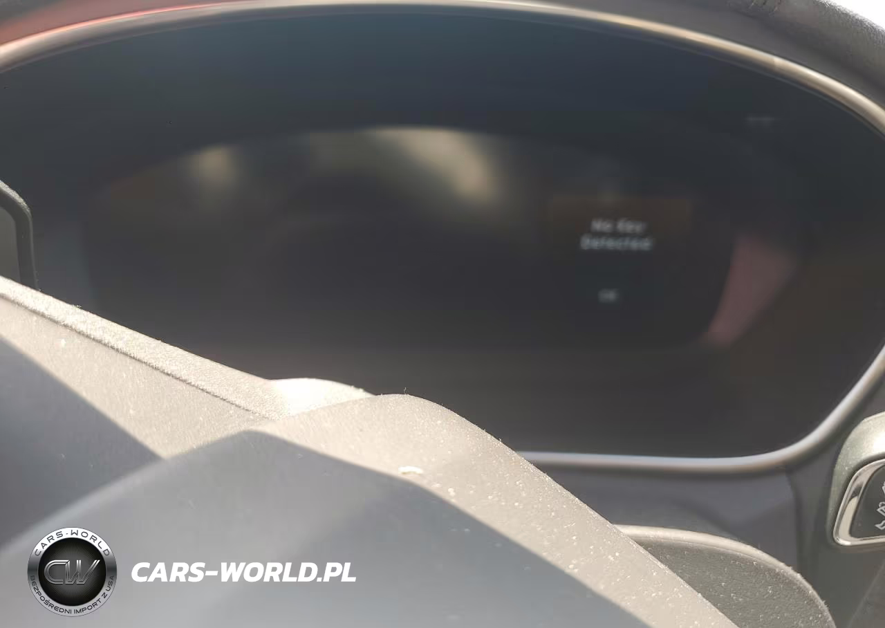 2020 Lincoln Nautilus VIN:2LMPJ6J98LBL09214 - 9