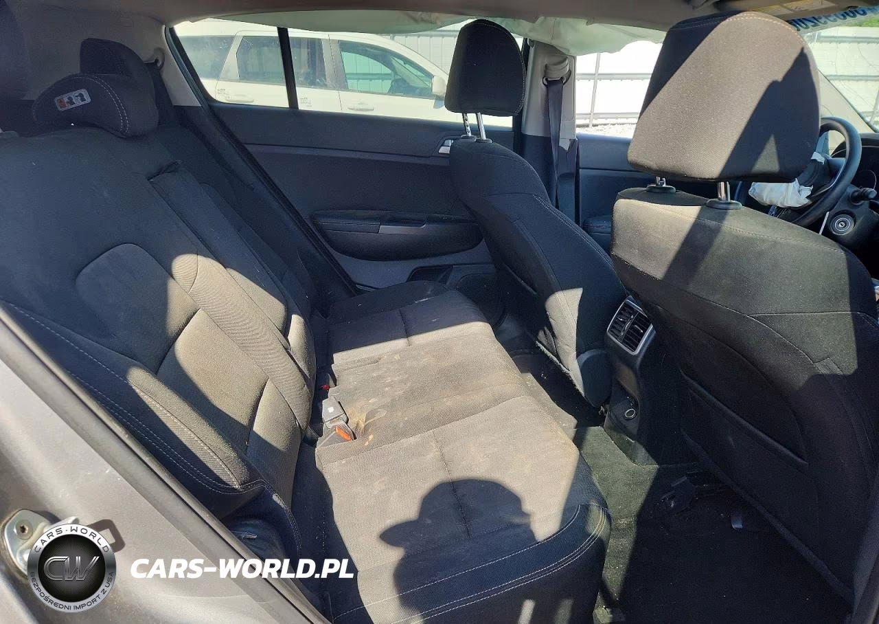 2020 Kia Sportage Lx VIN:KNDPM3AC8L7648419 - 11