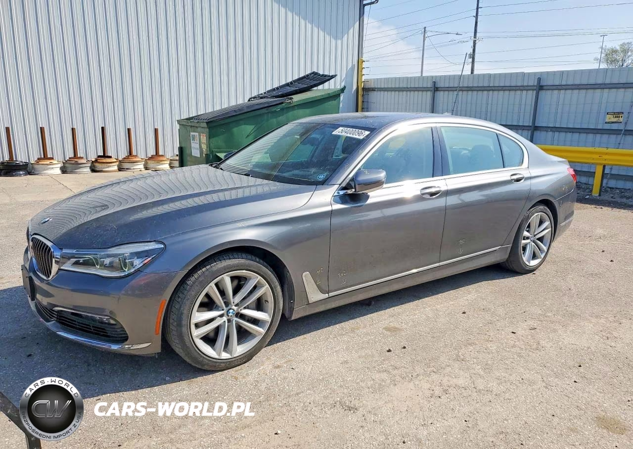 2016 BMW 750 Xi