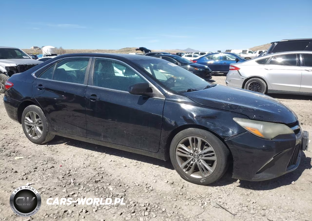 2016 Toyota Camry Le VIN:4T1BF1FK2GU227288 - 4