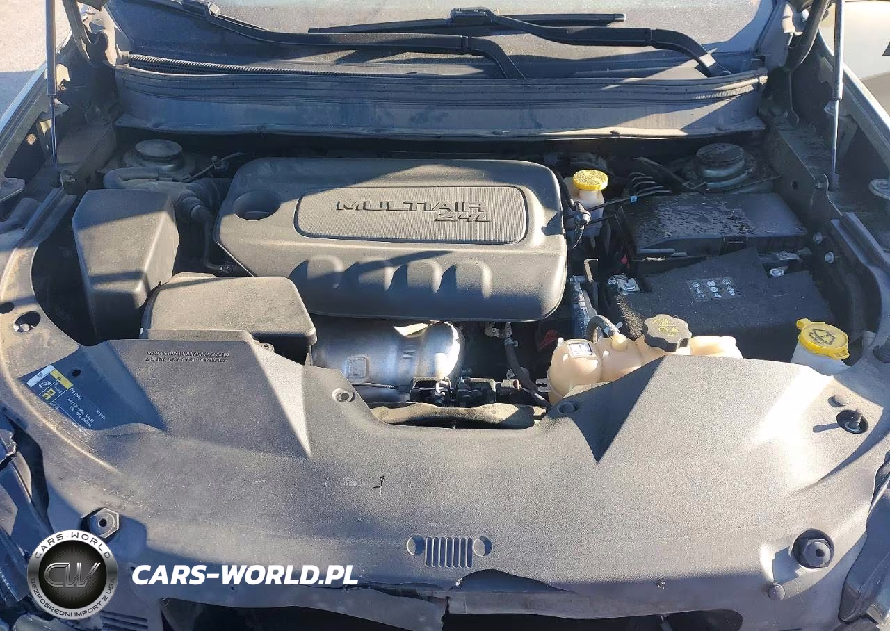 2020 Jeep Cherokee Latitude VIN:1C4PJMCB3LD560527 - 12