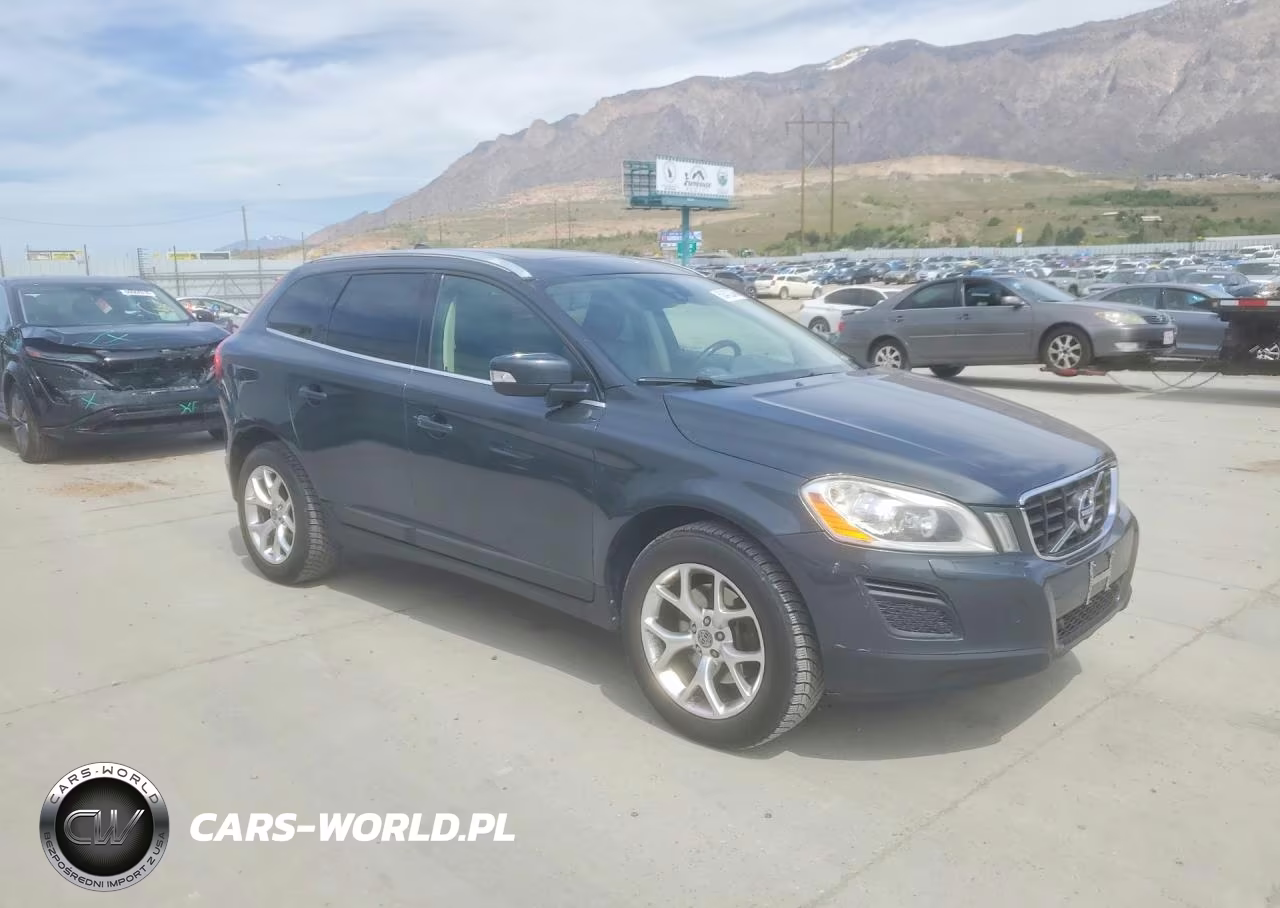 2013 Volvo Xc60 T6 VIN:YV4902DZ0D2384932 - 4