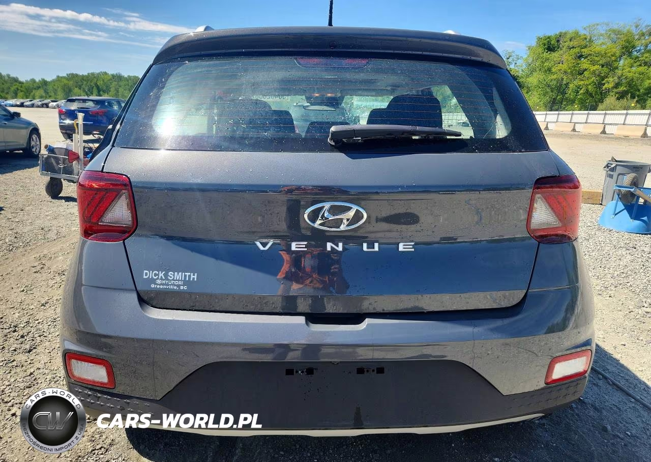 2026 Hyundai Venue Sel VIN:KMHRC8A31TU420011 - 6