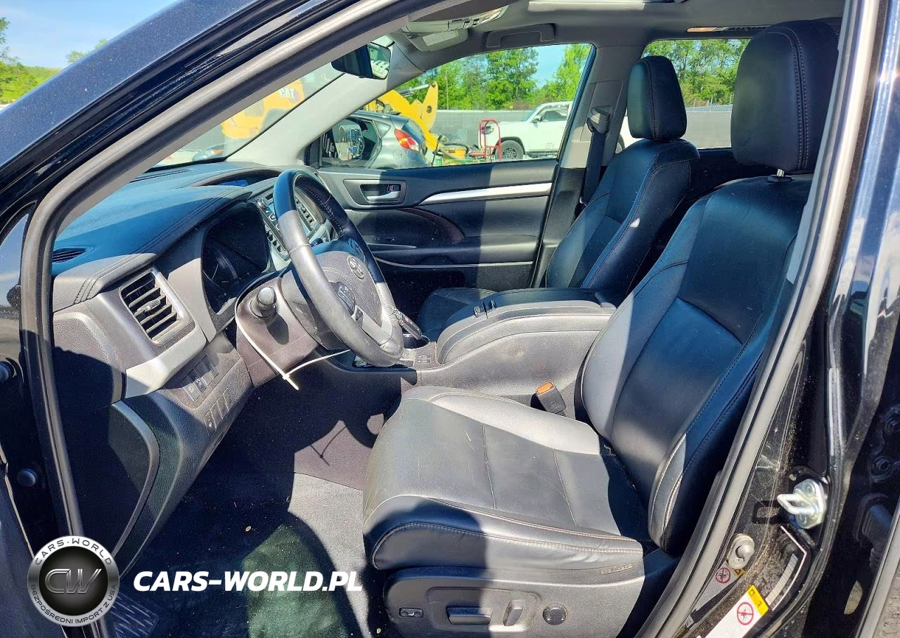 2019 Toyota Highlander Xle VIN:5TDJZRFH1KS563442 - 7