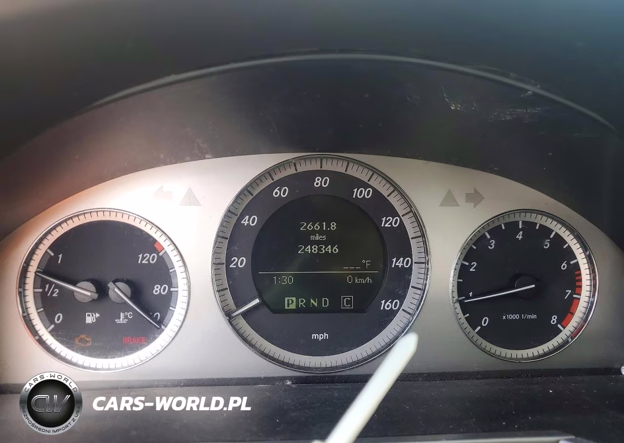 2010 Mercedes-Benz Glk 350 4Matic VIN:WDCGG8HB1AF446519 - 9