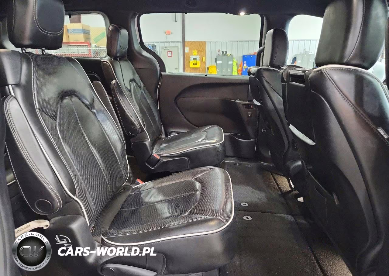 2019 Chrysler Pacifica Limited VIN:2C4RC1GG3KR525215 - 11