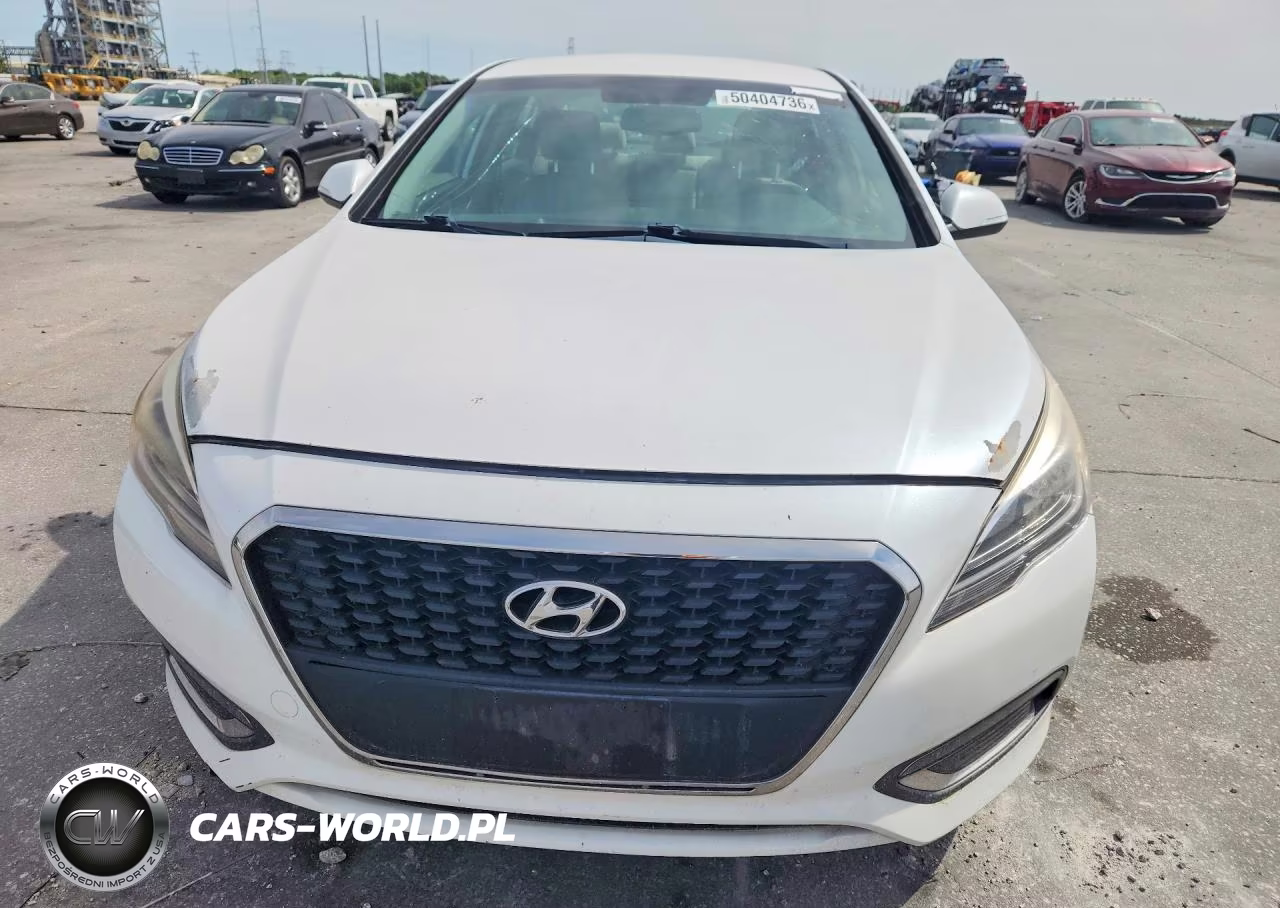 2016 Hyundai Sonata Hybrid Se VIN:KMHE24L13GA038575 - 5