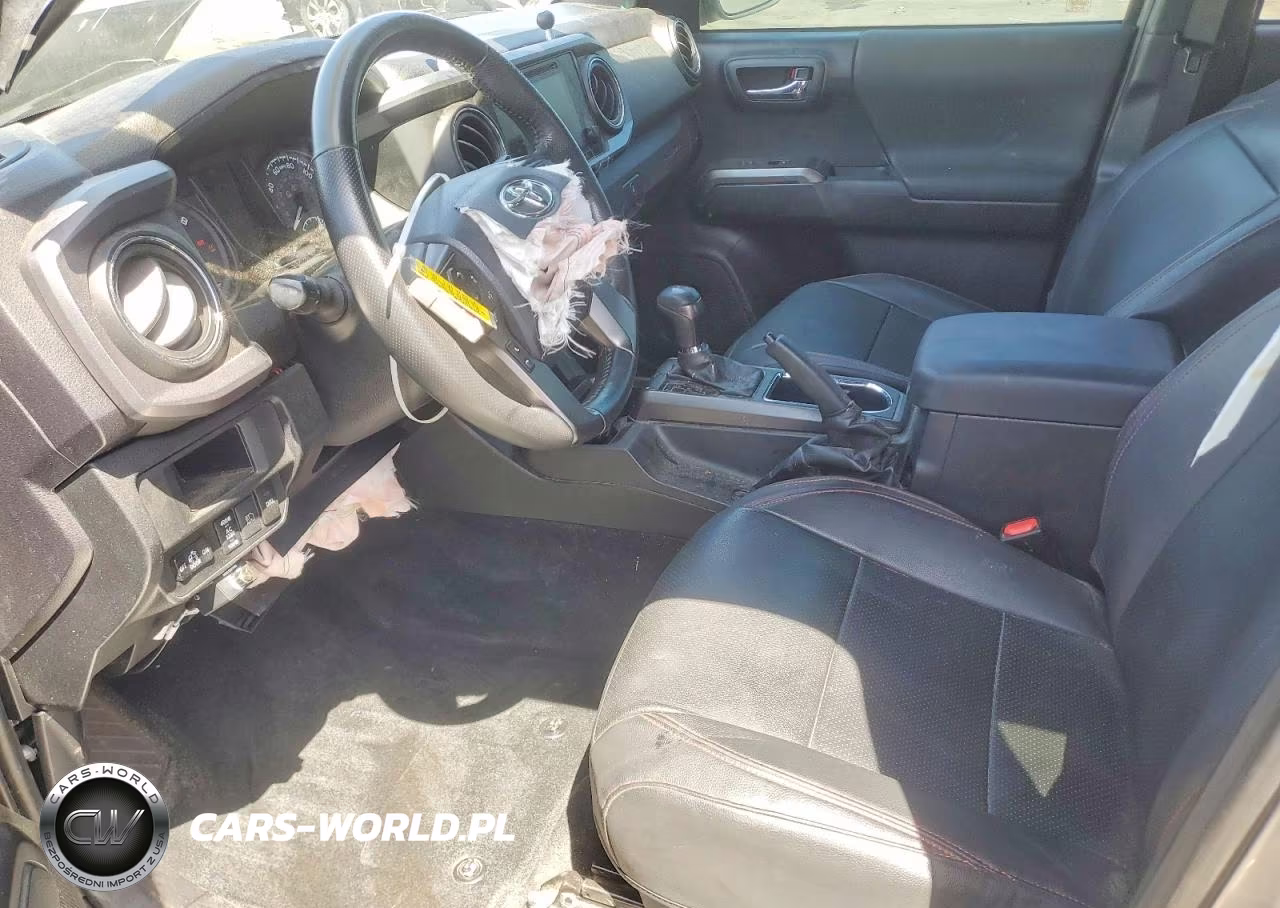 2018 Toyota Tacoma Trd Off-Road VIN:5TFCZ5AN1JX156339 - 7