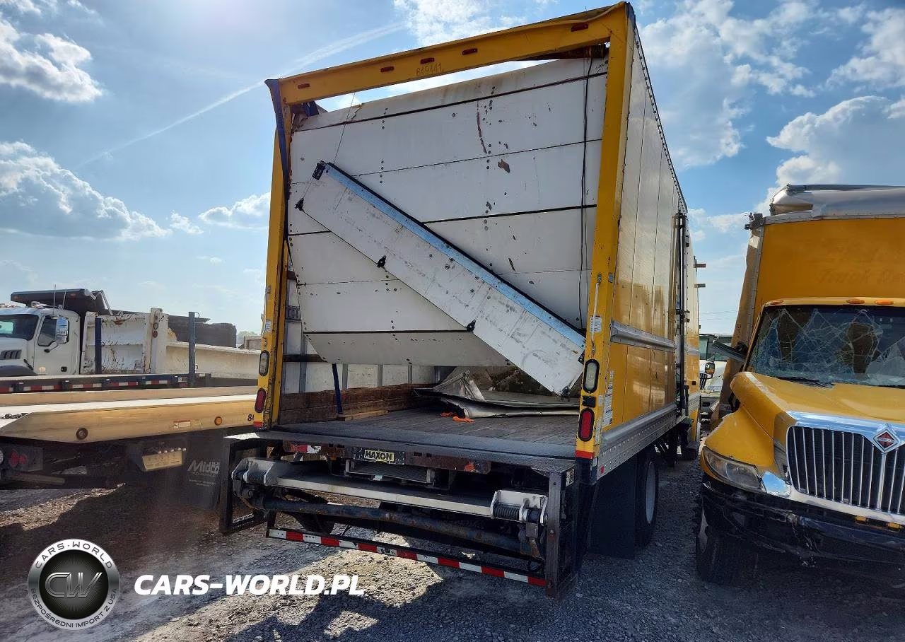 2013 Freightliner M2 100 - Box Truck VIN:1FVACWDT5DDBV0601 - 4