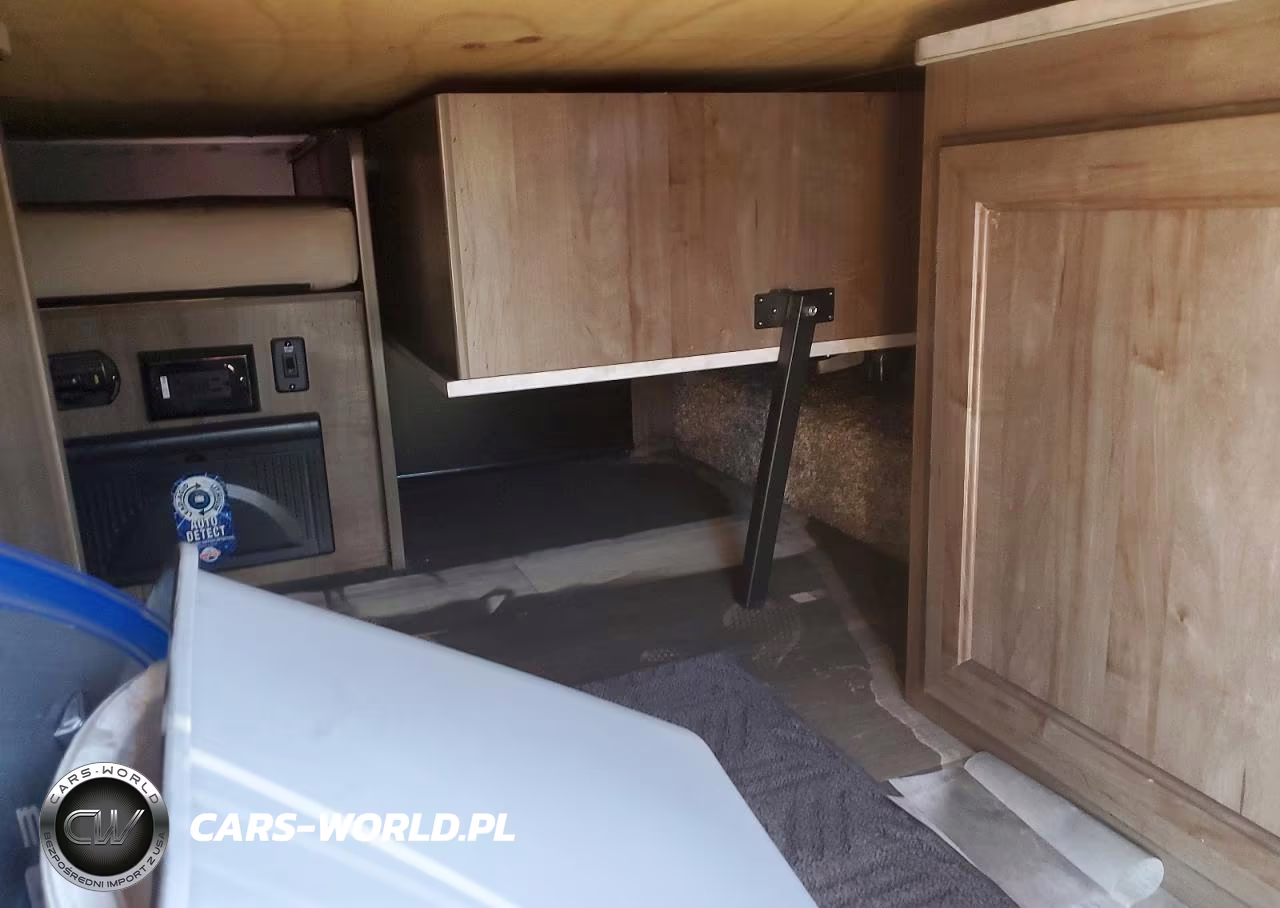 2023 Forest River Rockwood Camper VIN:4X4CFM219PD318950 - 5