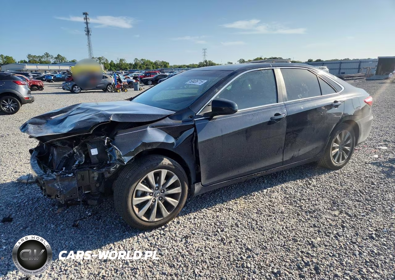 2015 Toyota Camry Xle – zdjęcie 1 z 13
