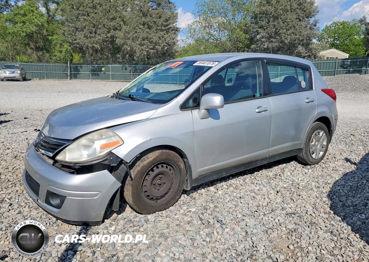 2010 Nissan Versa 1.8 S