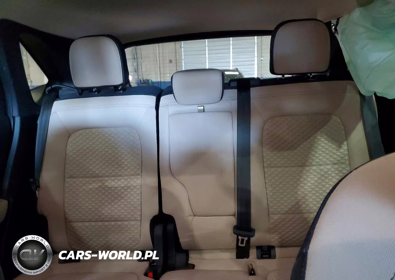2020 Ford Escape Se VIN:1FMCU9G63LUC06518 - 10