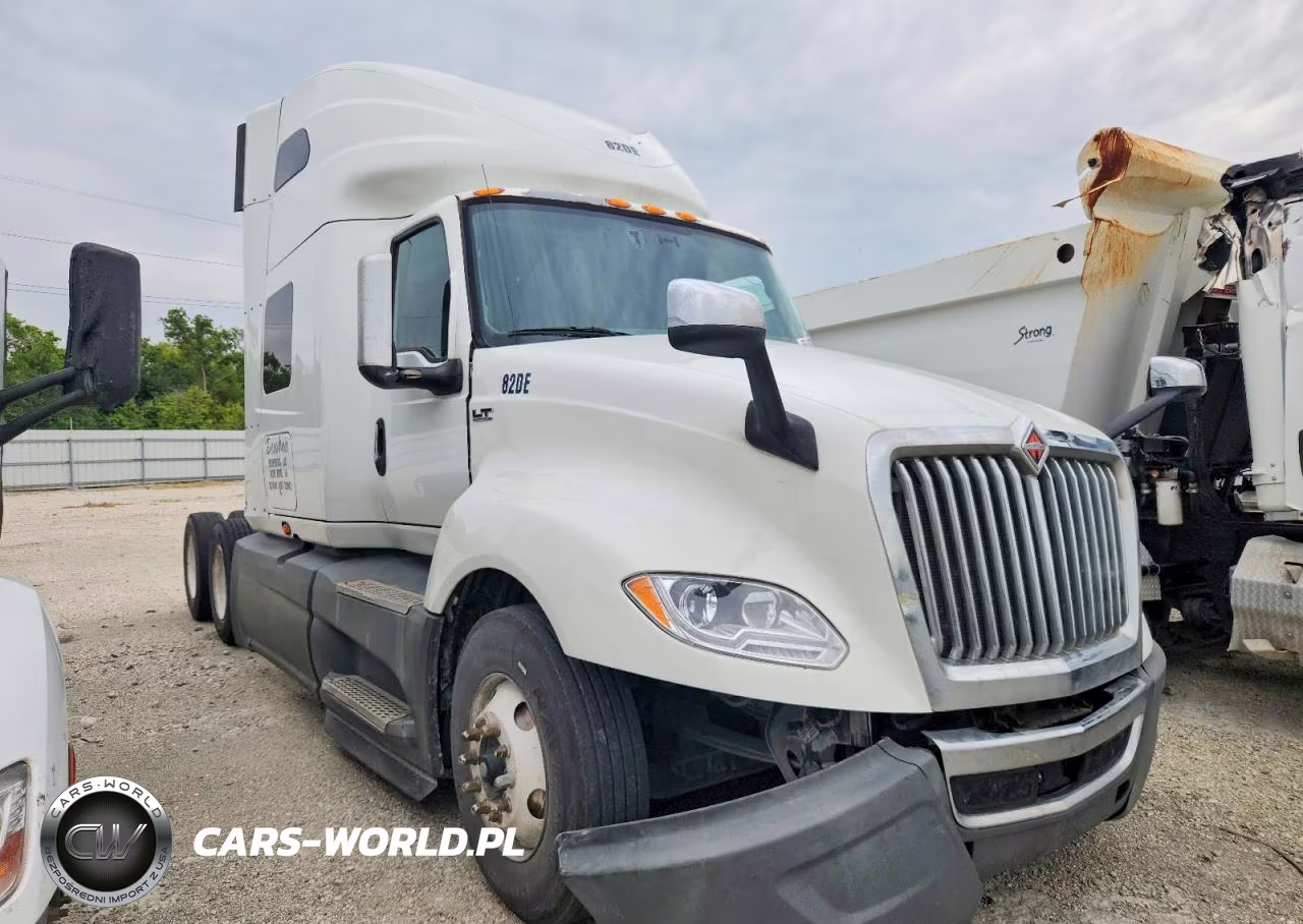 2018 International Lt625 Semi Truck
