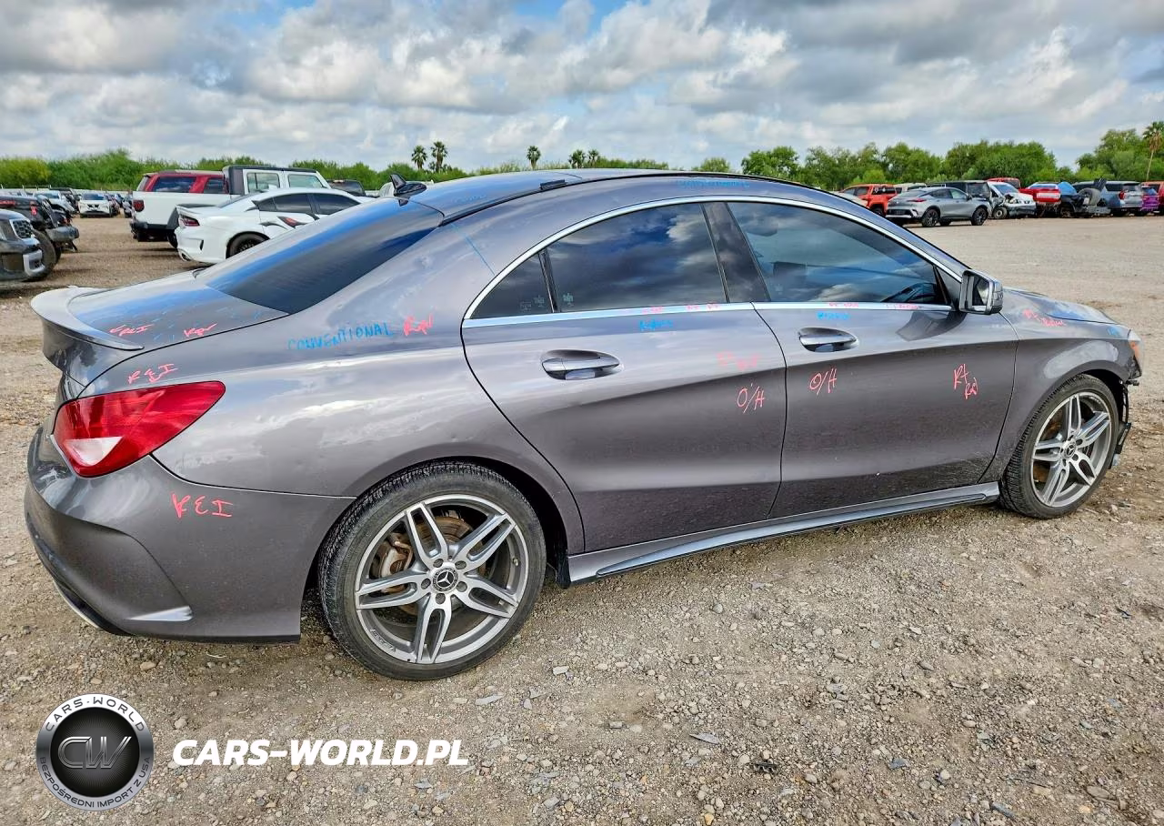 2018 Mercedes-Benz Cla 250 VIN:WDDSJ4EB6JN573938 - 3