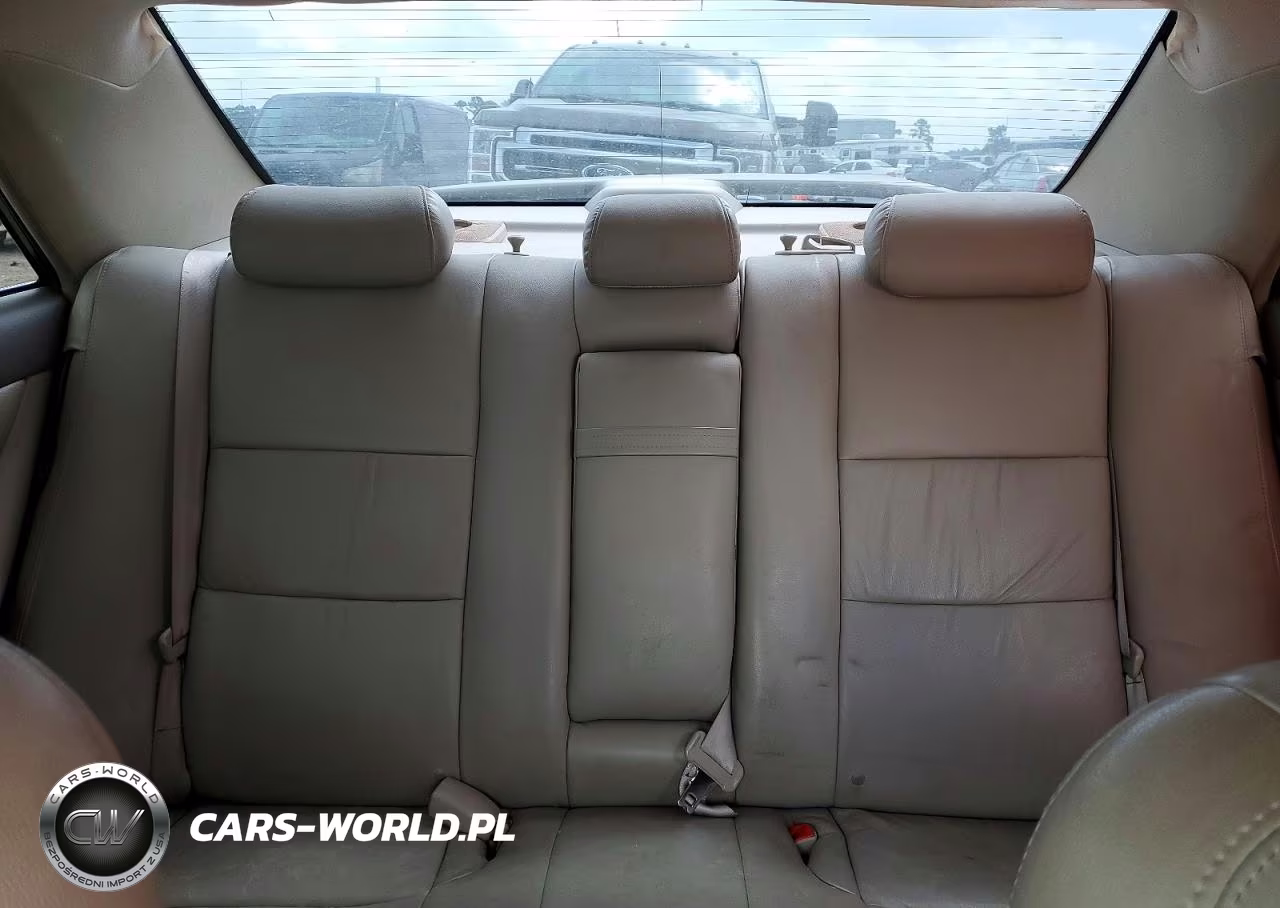 2005 Toyota Camry Le VIN:4T1BE32K15U633368 - 10