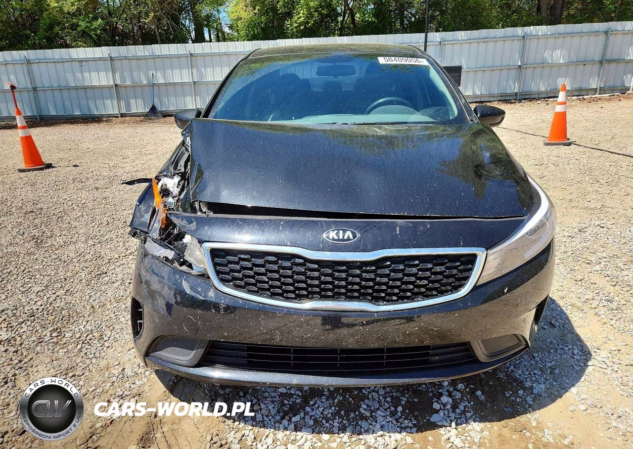 2018 Kia Forte Lx VIN:3KPFK4A79JE203968 - 5
