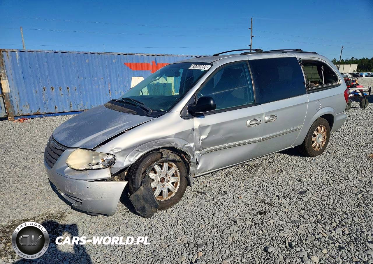 2006 Chrysler Town & Country Touring