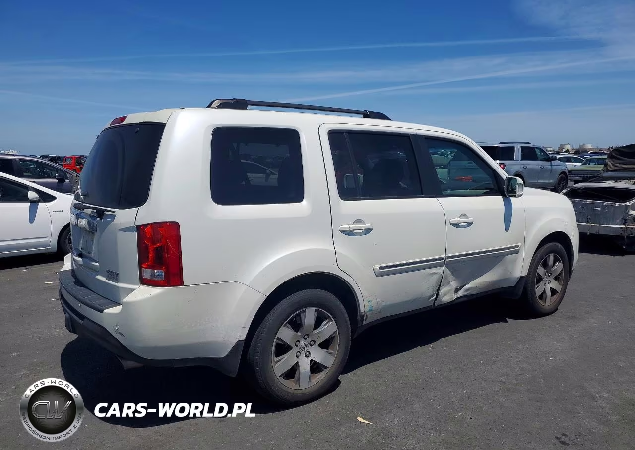 2012 Honda Pilot Touring VIN:5FNYF4H96CB078879 - 3