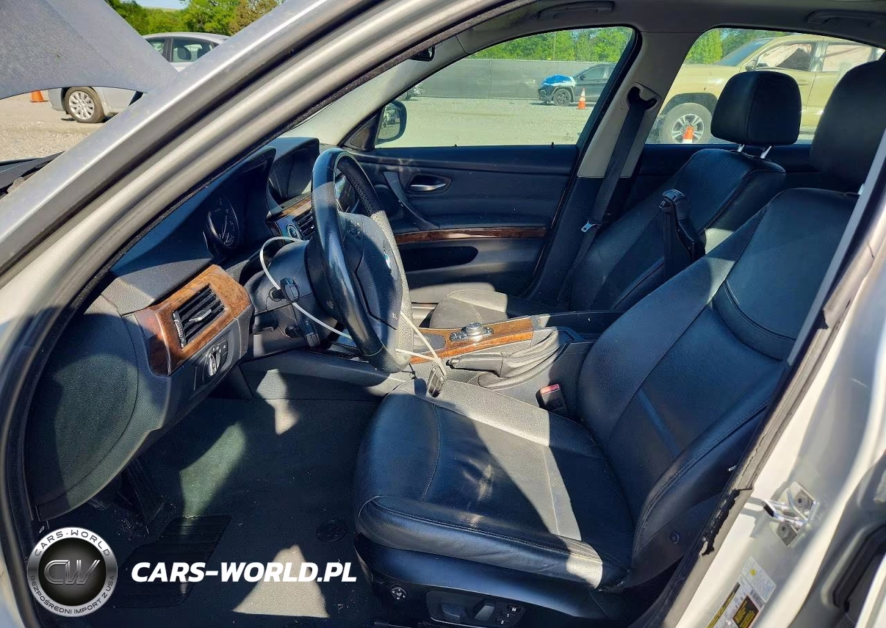 2009 BMW 328 Xi VIN:WBAPK73549A450747 - 7