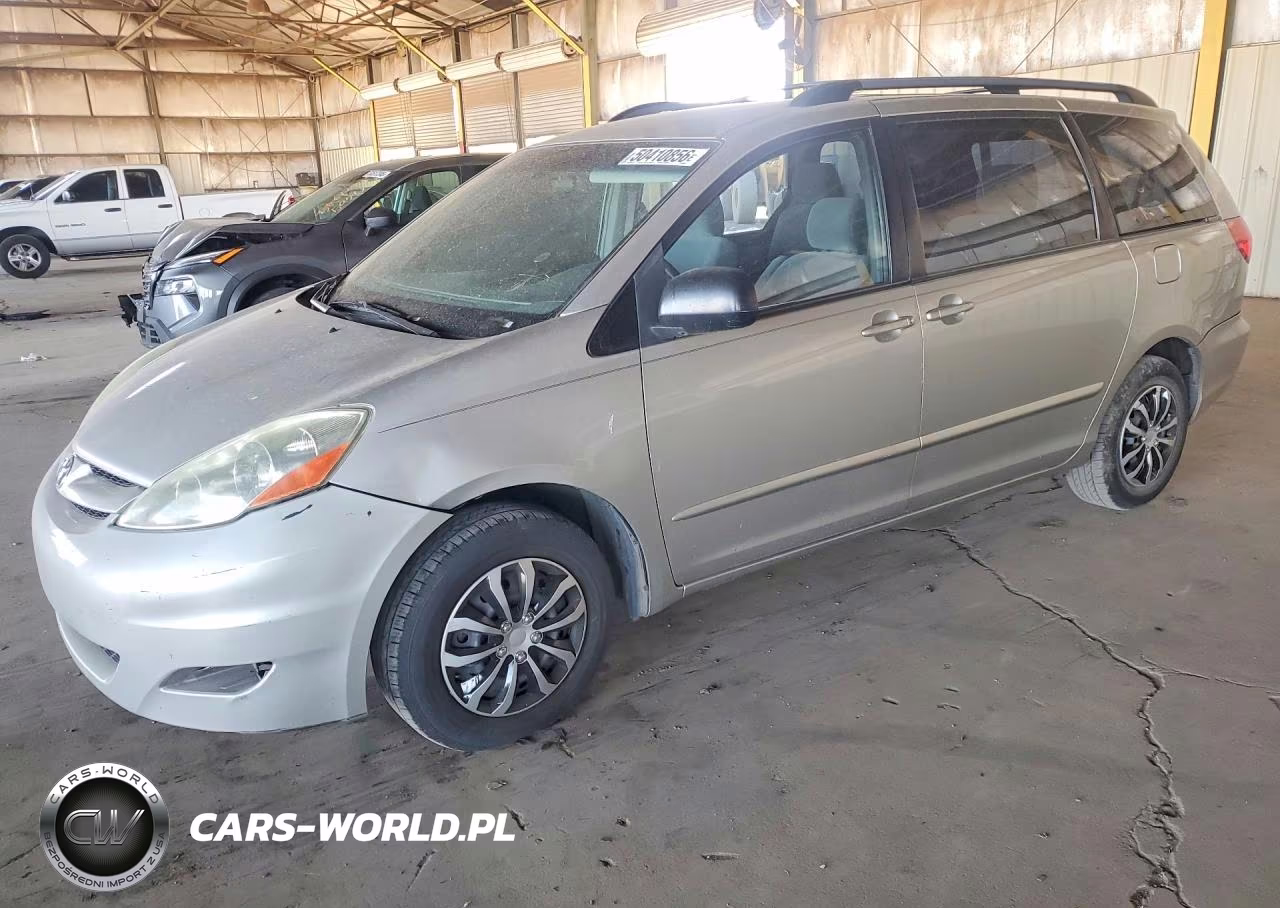 2006 Toyota Sienna Ce 8 Passenger – zdjęcie 1 z 13
