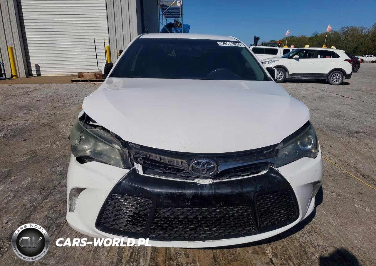 2015 Toyota Camry Se VIN:4T1BF1FK7FU113690 - 5