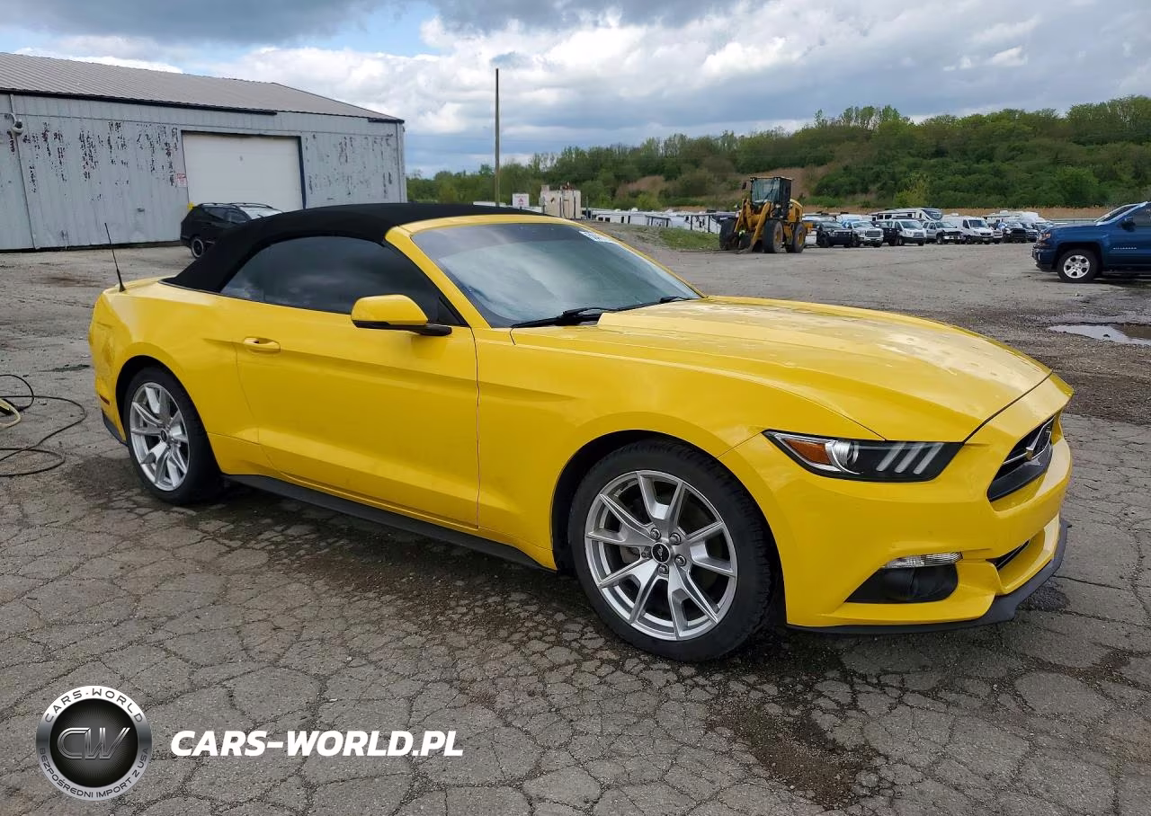 2015 Ford Mustang VIN:1FATP8UH3F5312290 - 4