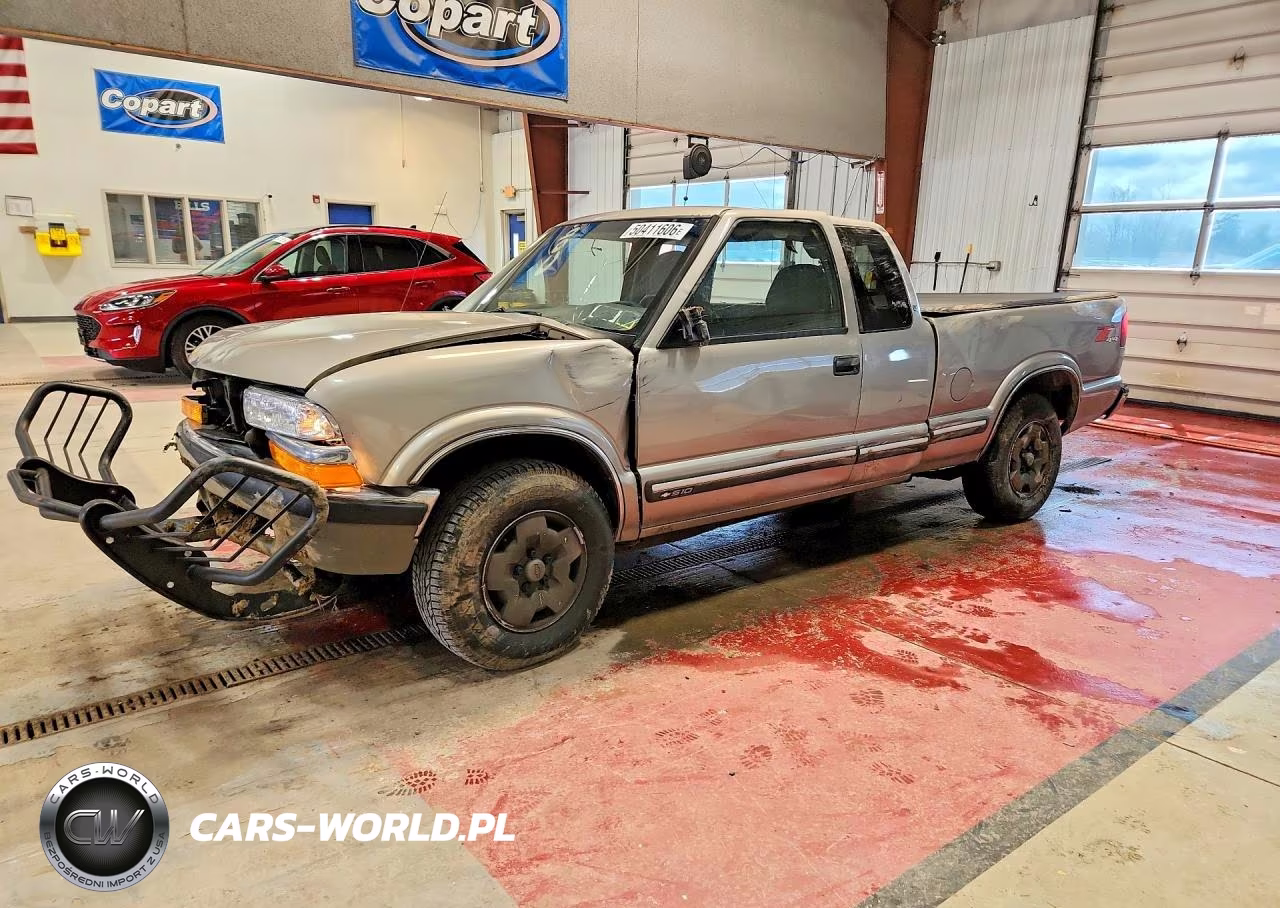2001 Chevrolet S Truck S10