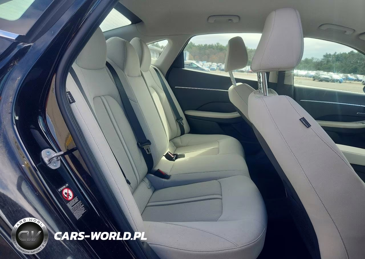 2023 Hyundai Sonata Hybrid Blue VIN:KMHL24JJ9PA083370 - 10