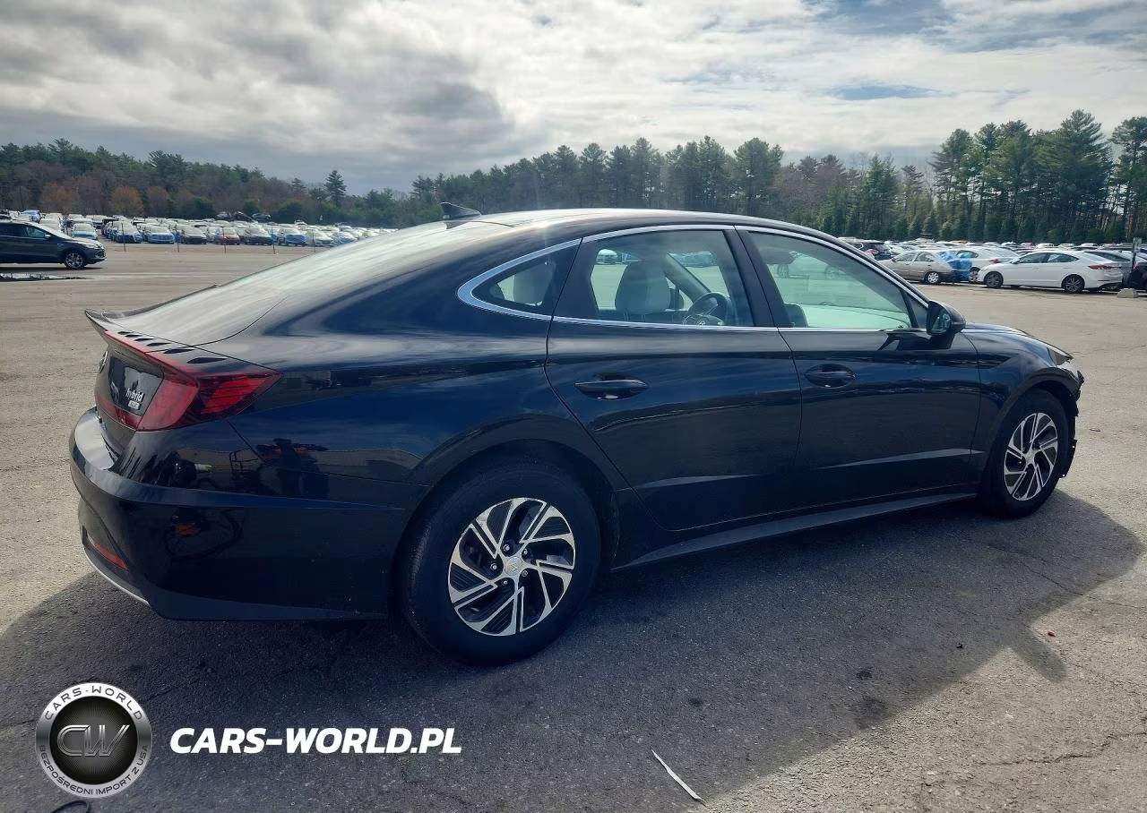 2023 Hyundai Sonata Hybrid Blue VIN:KMHL24JJ9PA083370 - 3