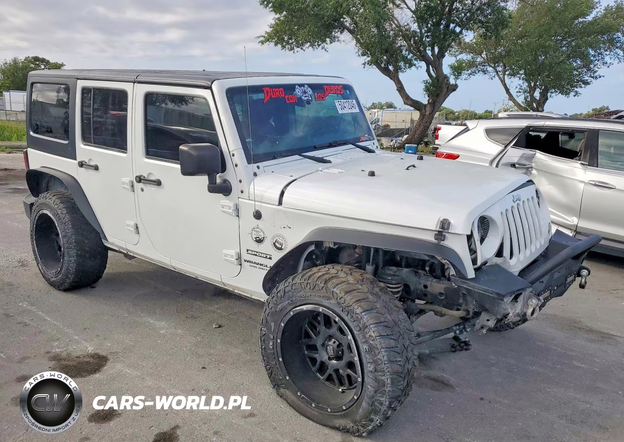 2016 Jeep Wrangler Unlimited Sport VIN:1C4BJWDG7GL169506 - 4