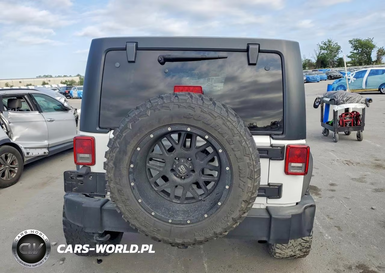 2016 Jeep Wrangler Unlimited Sport VIN:1C4BJWDG7GL169506 - 6