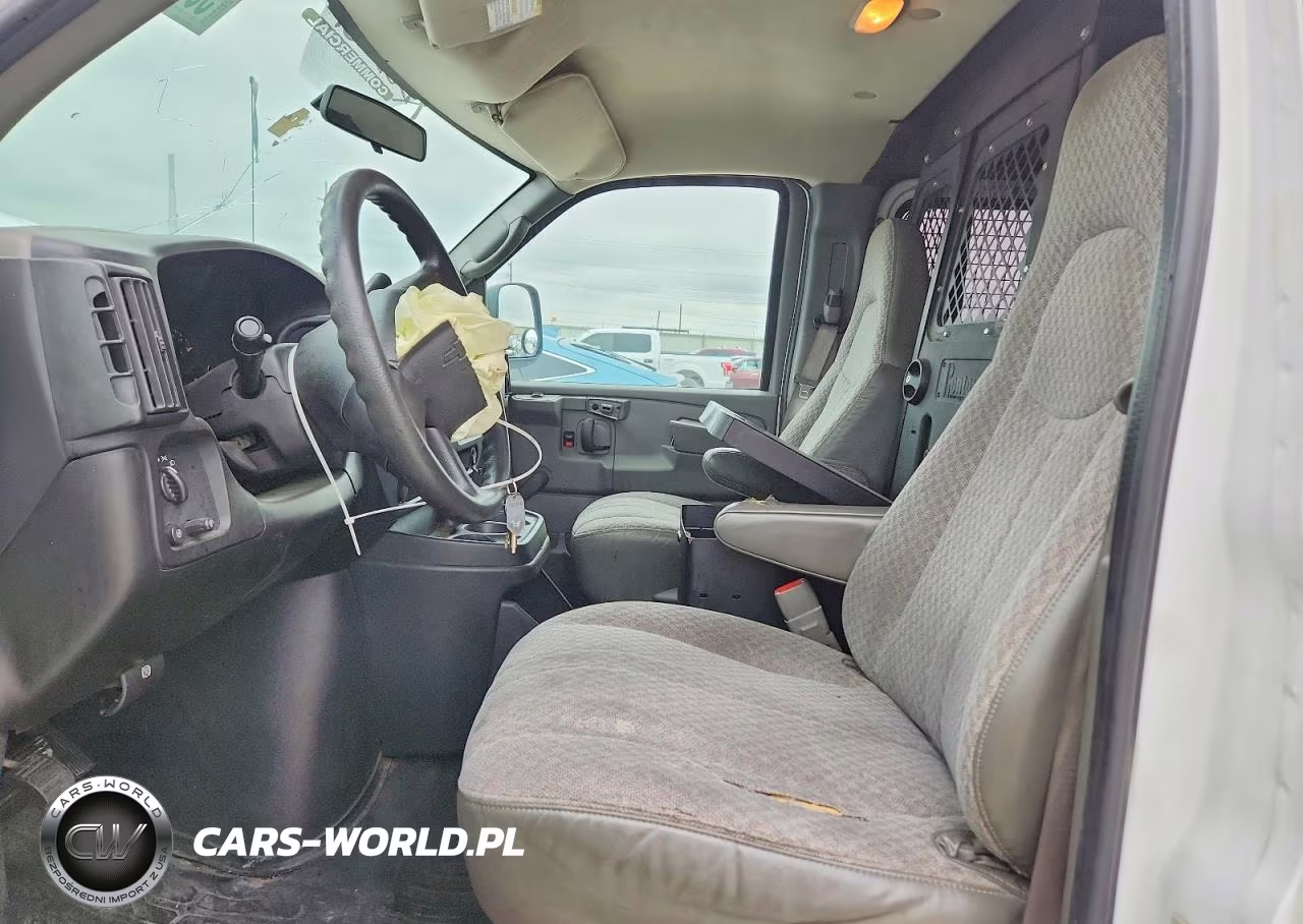 2007 Chevrolet Express G2500 VIN:1GCGG29V371101901 - 7