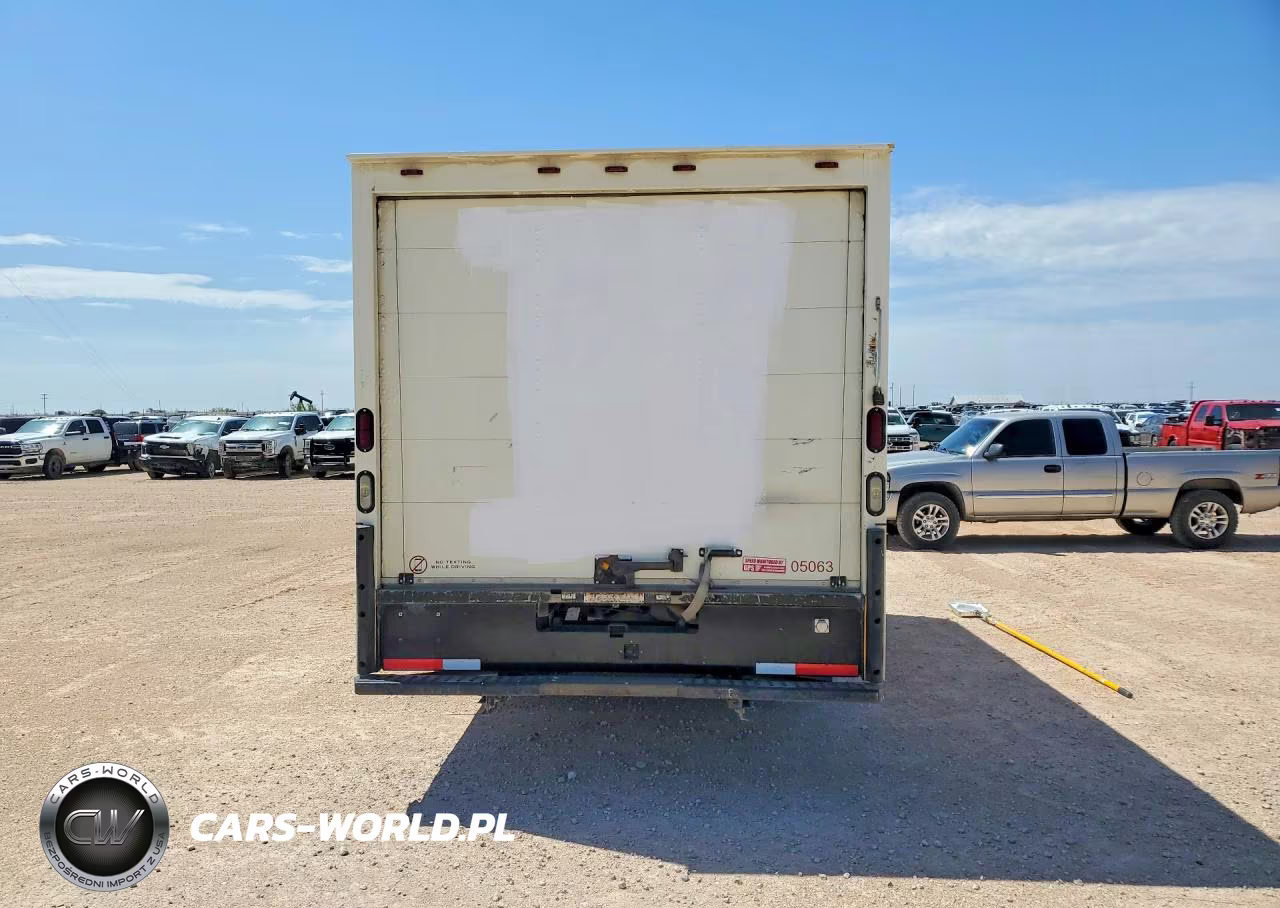 2012 GMC Savana Box Truck VIN:1GD374CG7C1905063 - 6