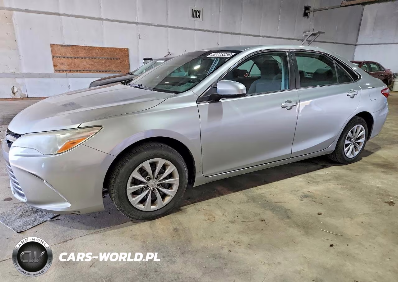 2015 Toyota Camry Le
