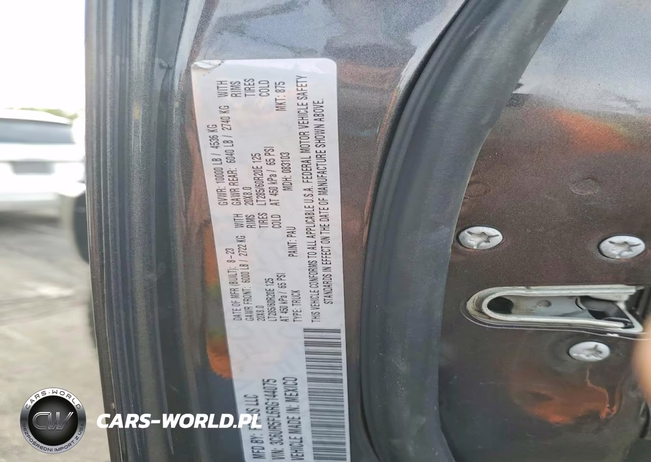 2024 Ram 2500 Laramie VIN:3C6UR5FL6RG144075 - 12