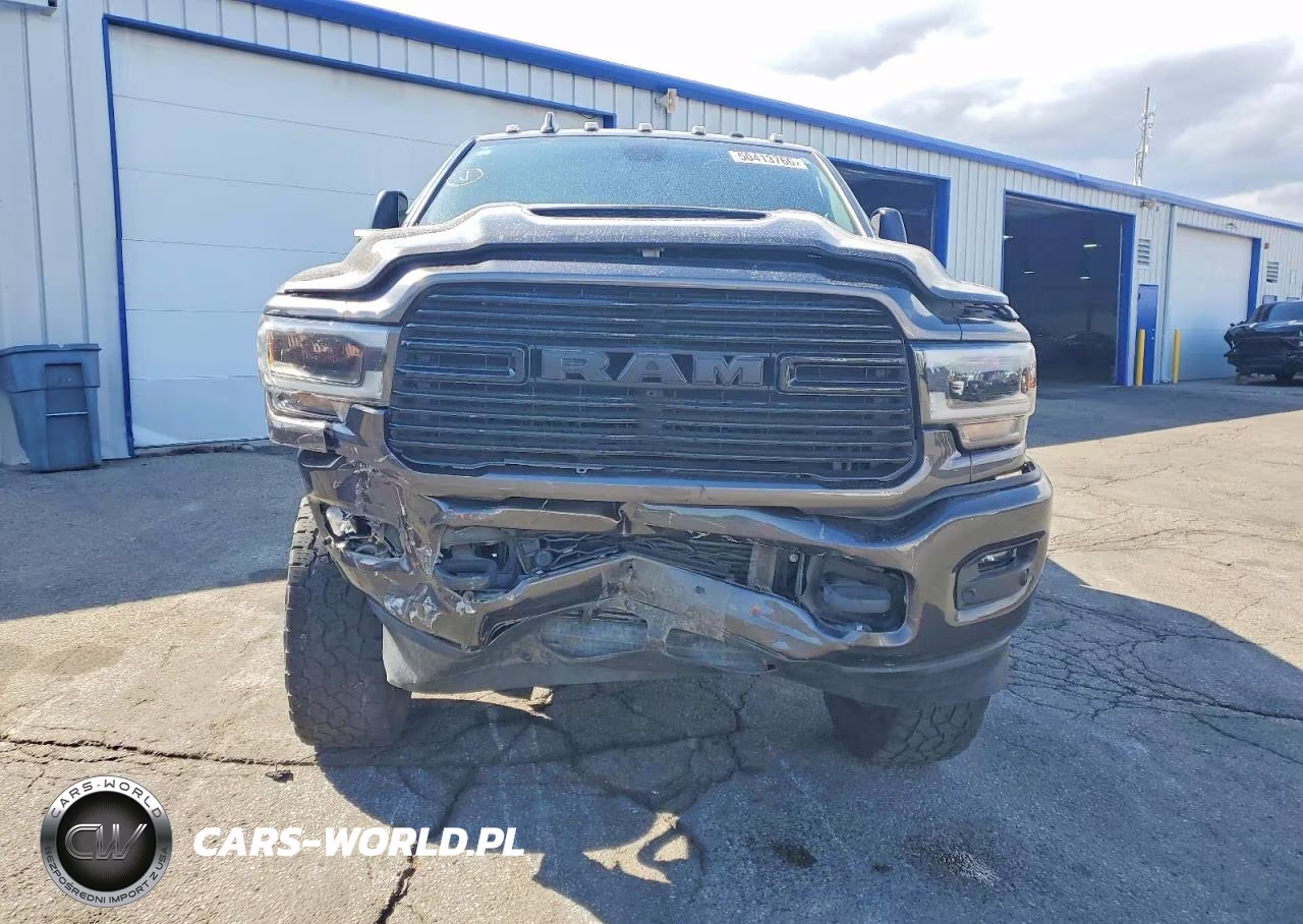 2024 Ram 2500 Laramie VIN:3C6UR5FL6RG144075 - 5