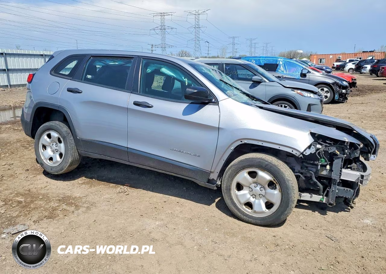 2015 Jeep Cherokee Sport VIN:1C4PJLAB6FW678089 - 4