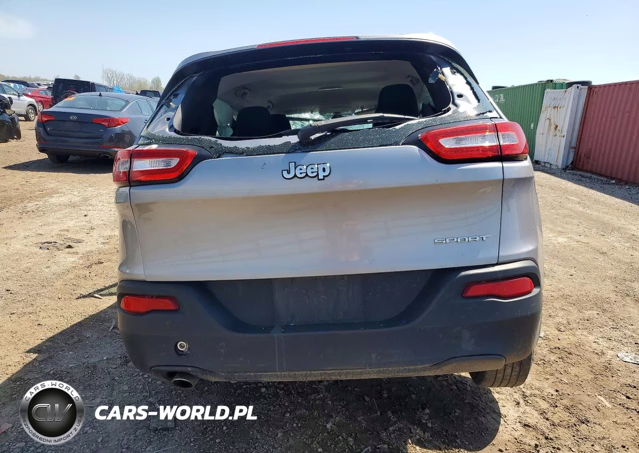 2015 Jeep Cherokee Sport VIN:1C4PJLAB6FW678089 - 6