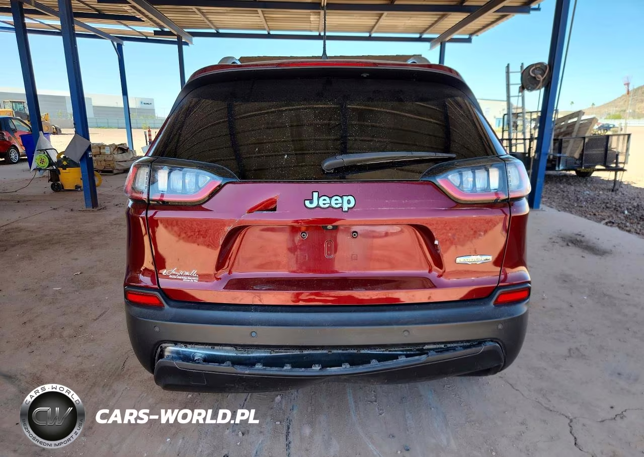 2020 Jeep Cherokee Latitude Plus VIN:1C4PJLLB6LD530559 - 6