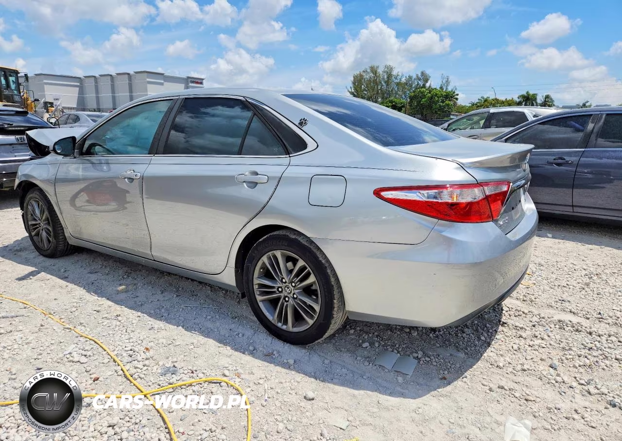 2015 Toyota Camry Se VIN:4T1BF1FK1FU038582 - 2