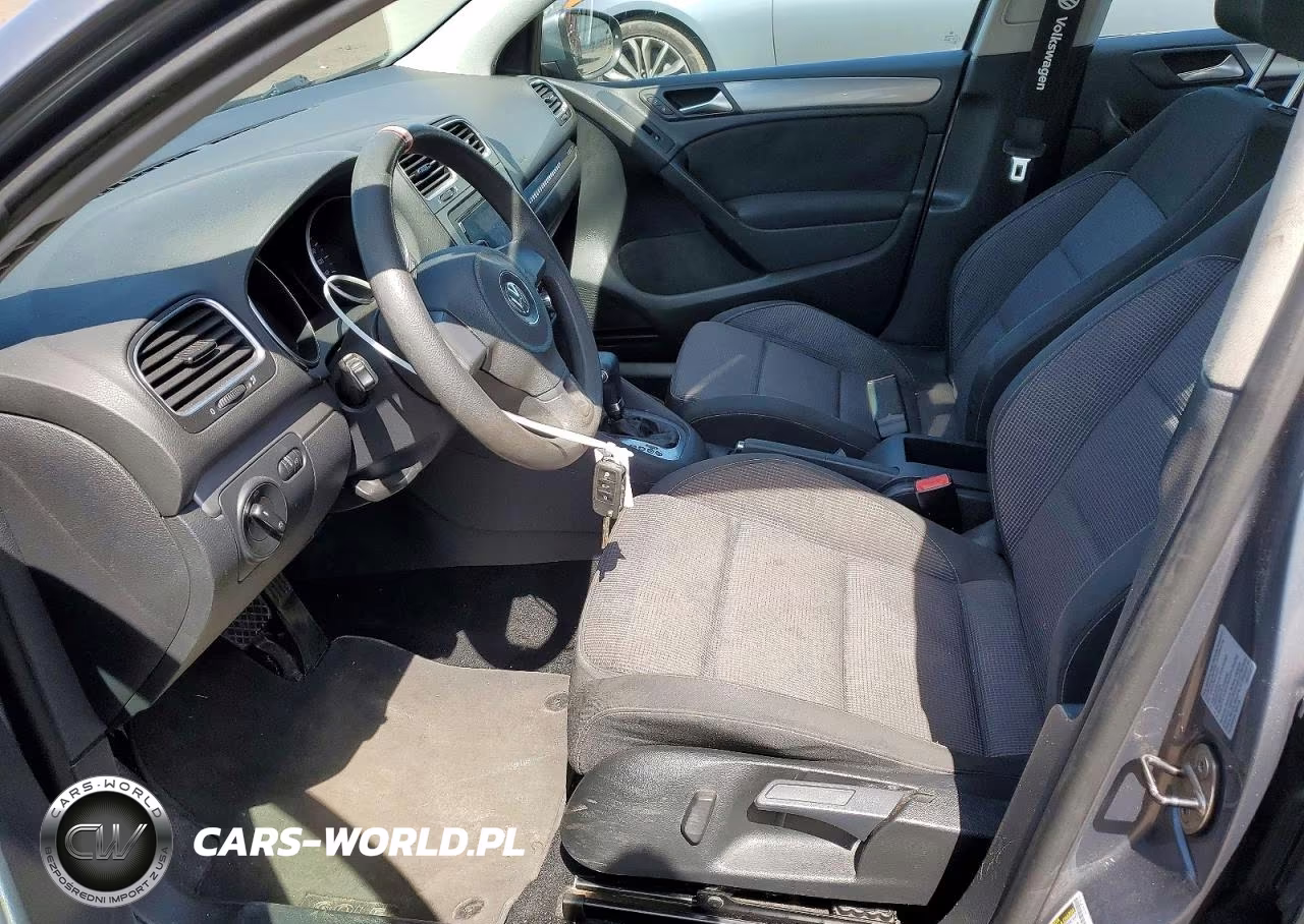 2010 Volkswagen Golf VIN:WVWDB7AJ7AW216423 - 7