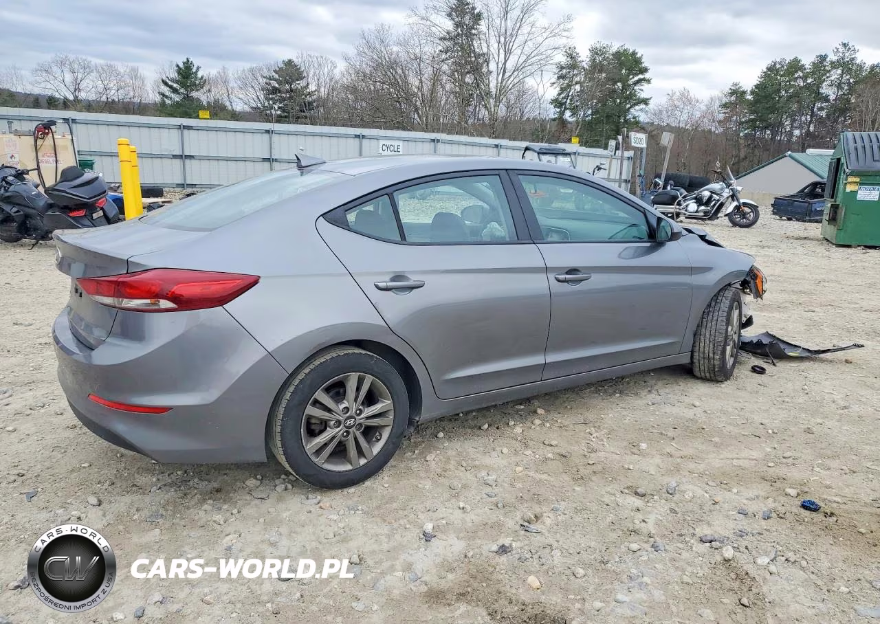 2018 Hyundai Elantra Sel VIN:5NPD84LF0JH297681 - 3