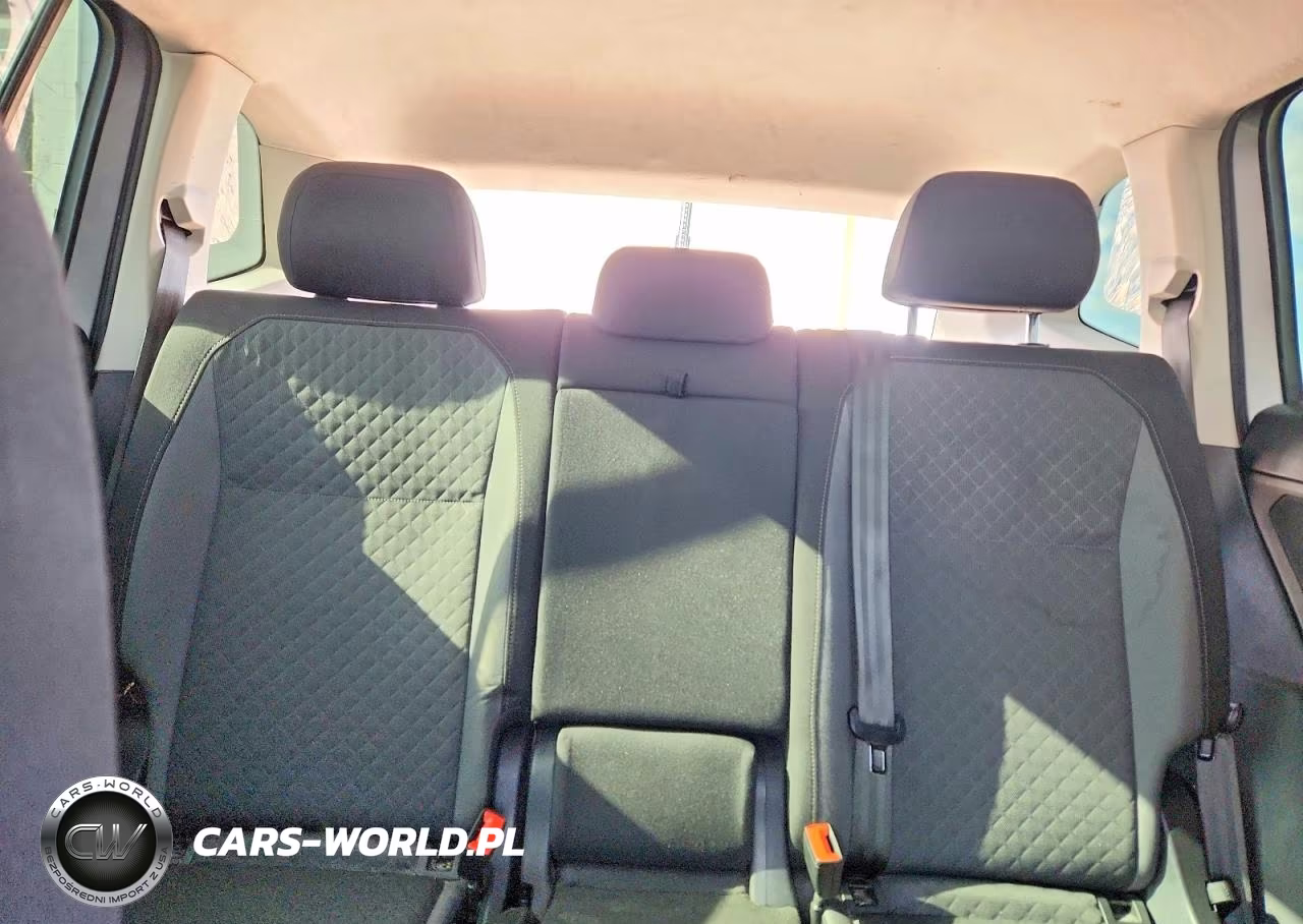 2020 Volkswagen Tiguan S VIN:3VV0B7AX4LM099052 - 10