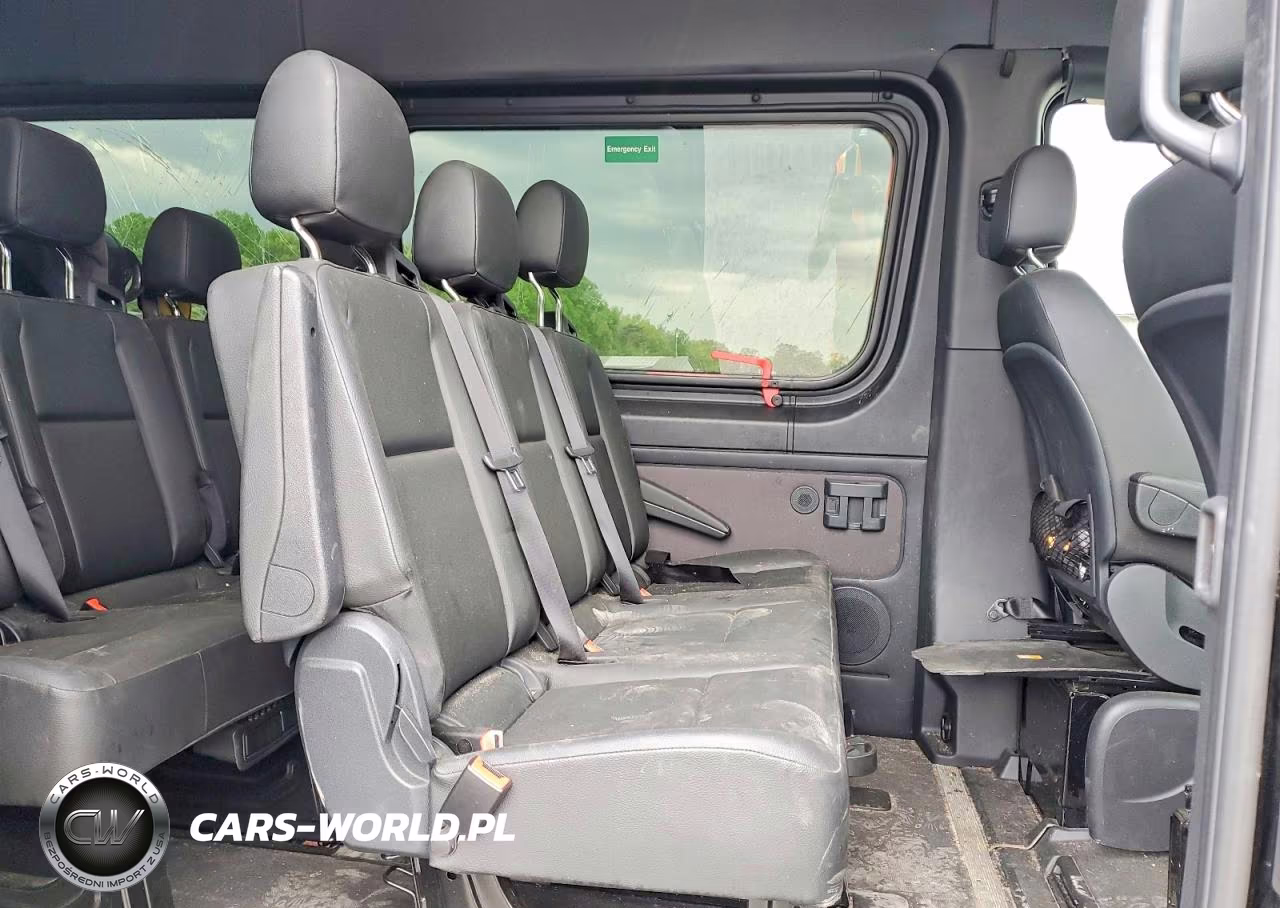 2024 Mercedes Benz Sprinter 2500 VIN:W1Z4NFHY6RP735142 - 11