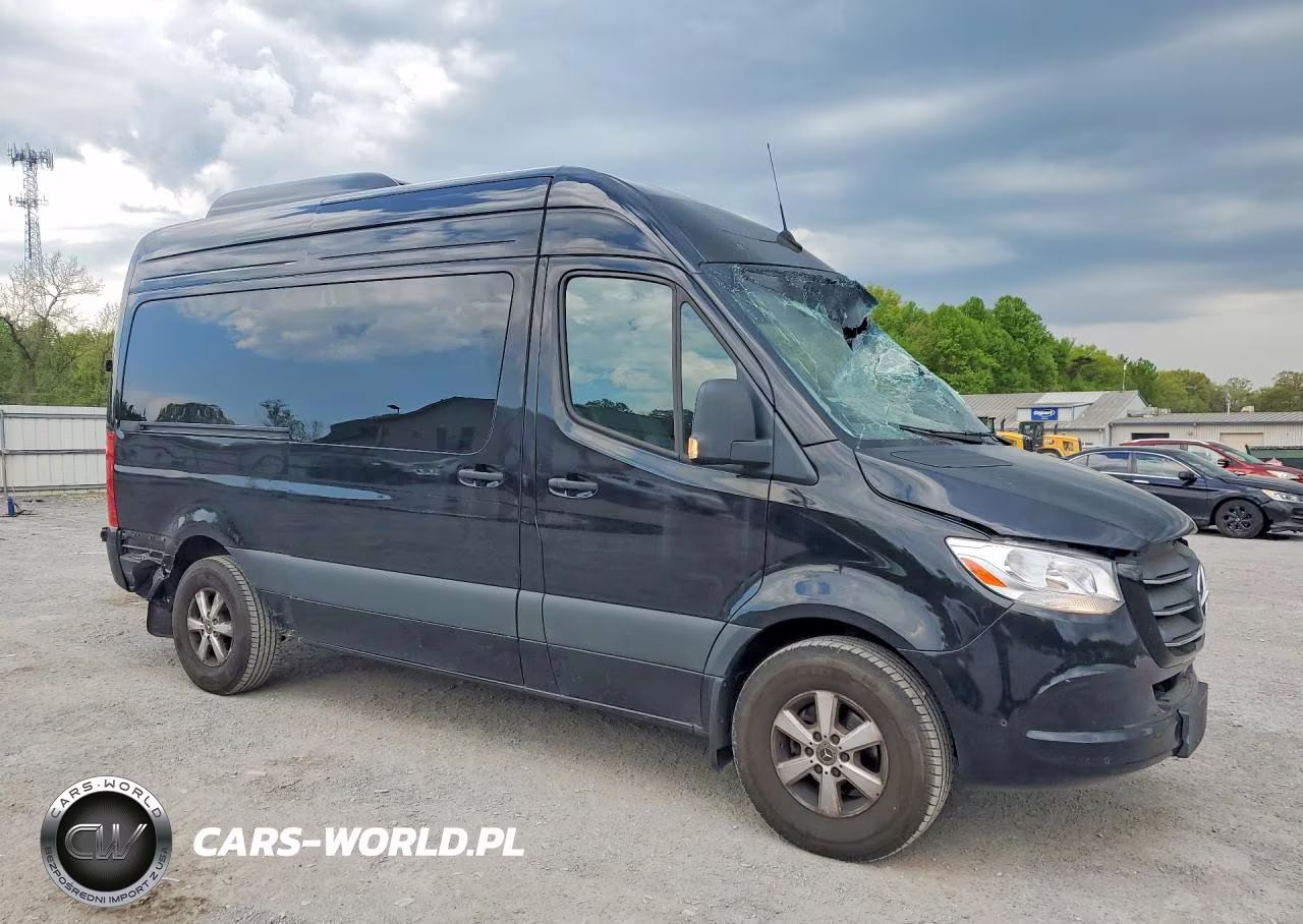 2024 Mercedes Benz Sprinter 2500 VIN:W1Z4NFHY6RP735142 - 4