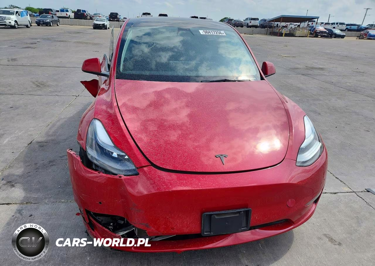2022 Tesla Model Y VIN:7SAYGDEF0NF494472 - 5