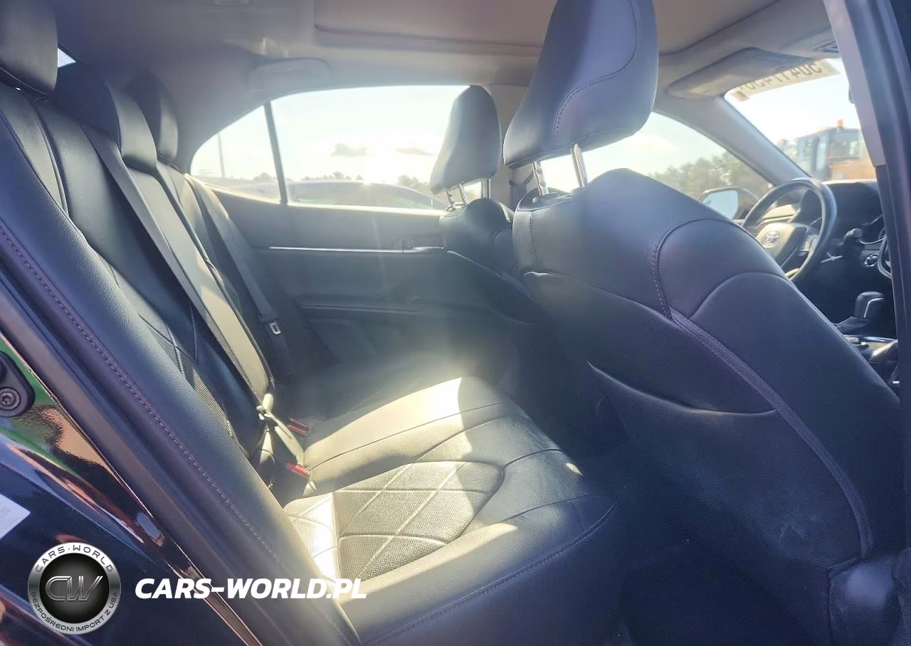 2019 Toyota Camry Xle V6 VIN:4T1BZ1HK6KU508278 - 10